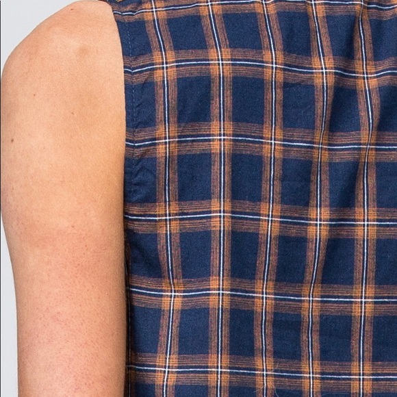 NAVY PLAID SURPLICE TOP with SELF TIE ON THE SIDE - Picture 8 of 8